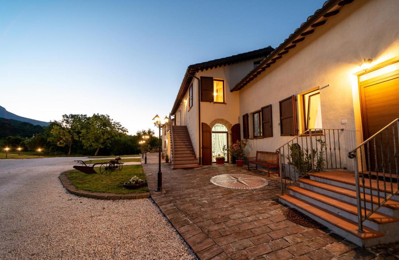 Agriturismo Podere Coldifico Sassoferrato Exterior photo